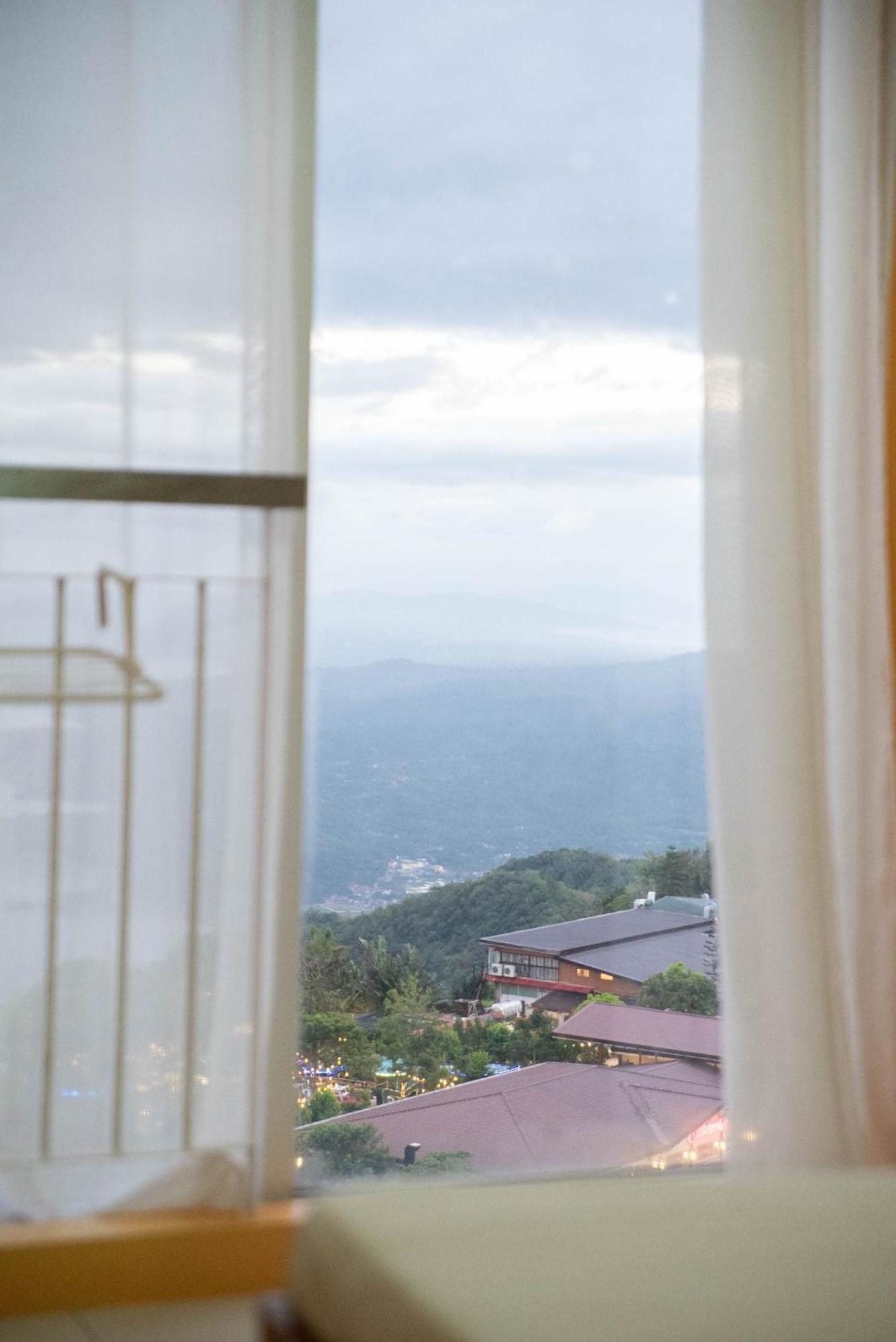 Wind Residences For Rent - Luiice Tagaytay City Eksteriør bilde