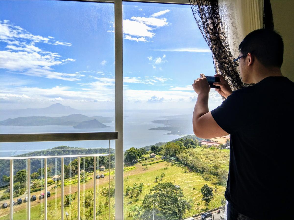 Wind Residences For Rent - Luiice Tagaytay City Eksteriør bilde